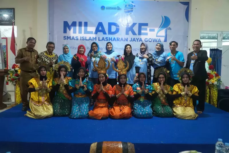 SMA ISLAM LASHARAN JAYA GOWA SUKSES GELAR MILAD : Merayakan Prestasi, Menatap Masa Depan Gemilang